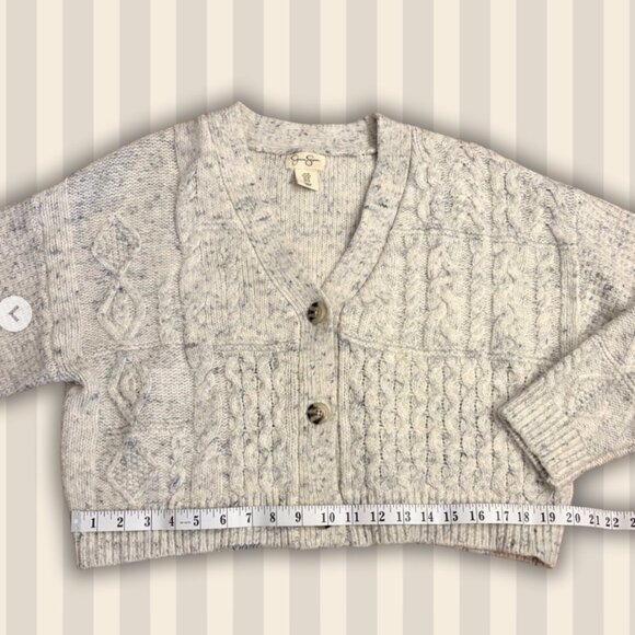 Jessica Simpson Cropped Cable Knit Cardigan - Picture 5 of 5
